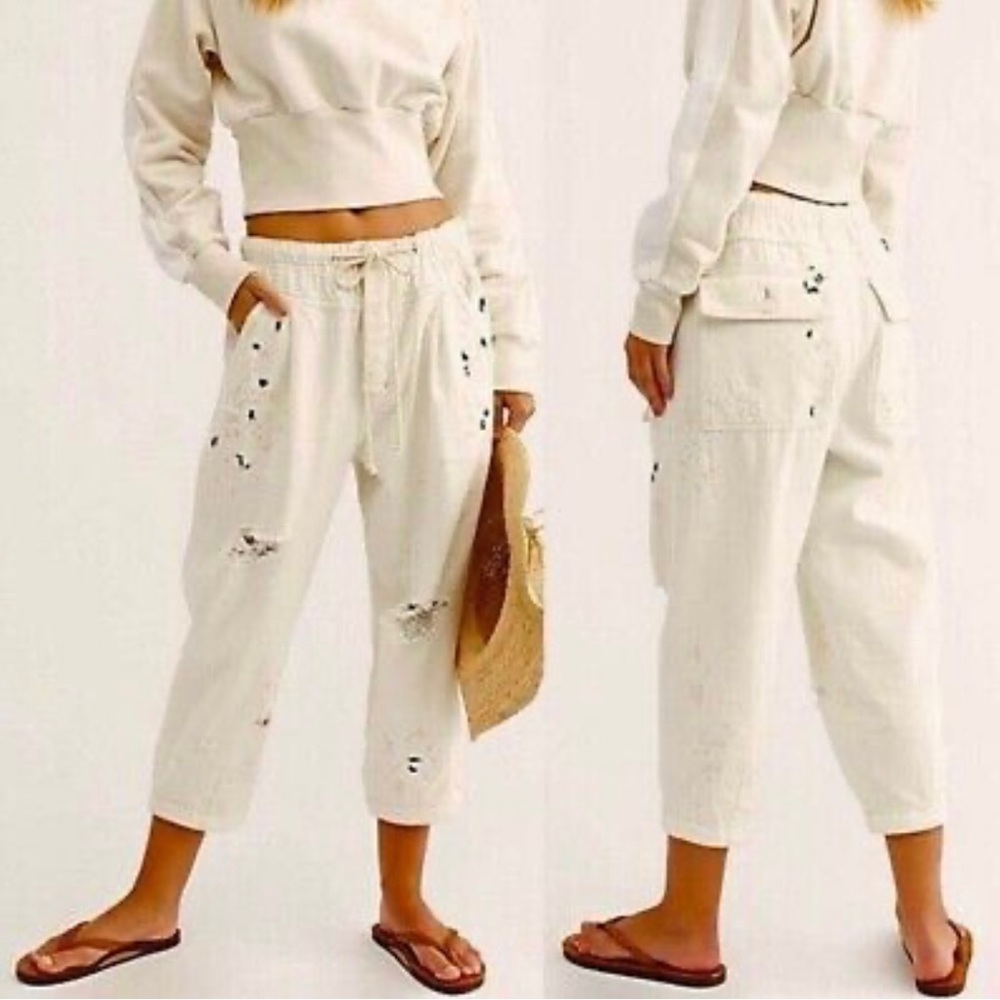 FREE PEOPLE Jeans Oversize Paint Splatter Mixed Up Distressed White